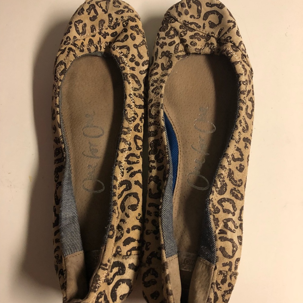Toms